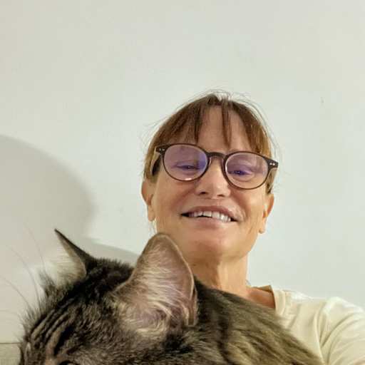 Profile image for pet sitter Lea