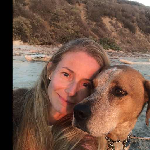 Profile image for pet sitter Andrea