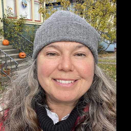 Profile image for pet sitter Ursane