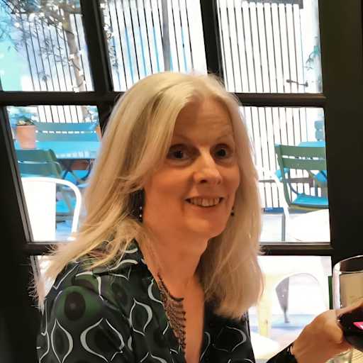 Profile image for pet sitter Pauline