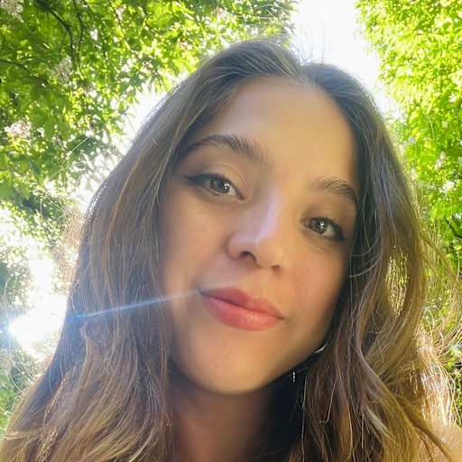 Profile image for pet sitter Andrea