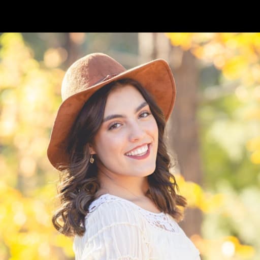 Profile image for pet sitter Natalia