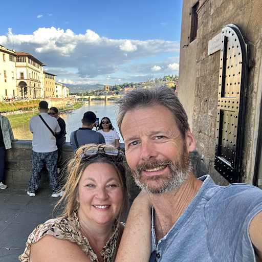 Profile image for pet sitters Angeline & Warren