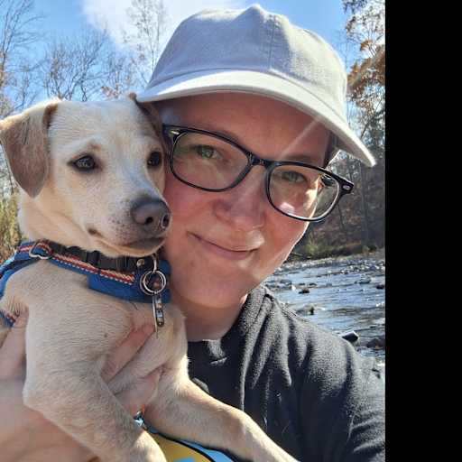 Profile image for pet sitter Stacy