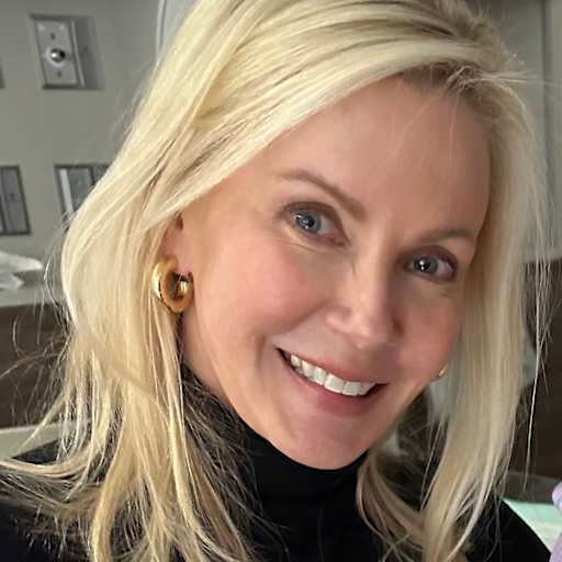 Profile image for pet sitter Kim