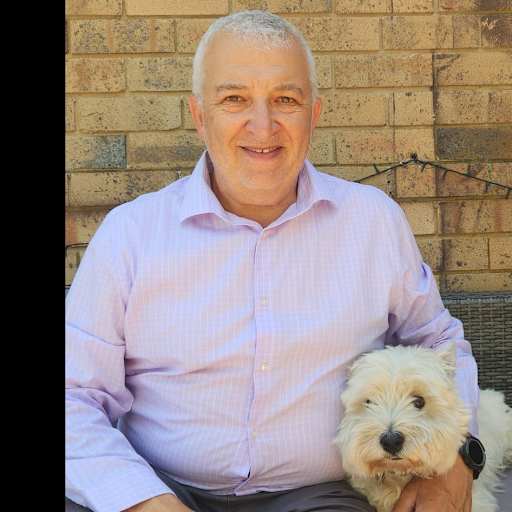 Profile image for pet sitter Lex