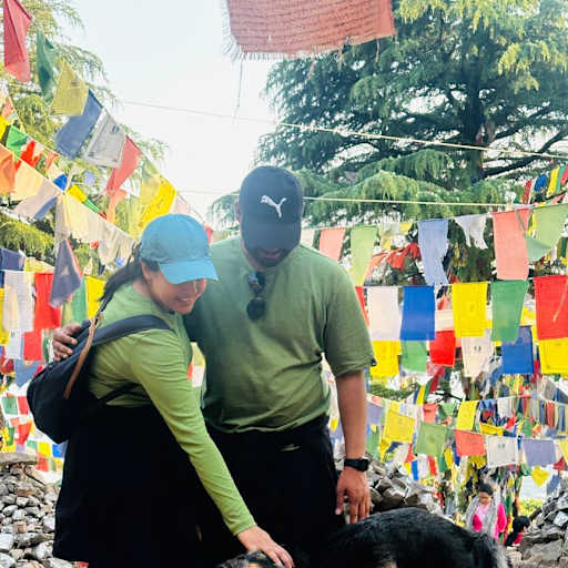 Profile image for pet sitters Ajinkya & Hirwekshi