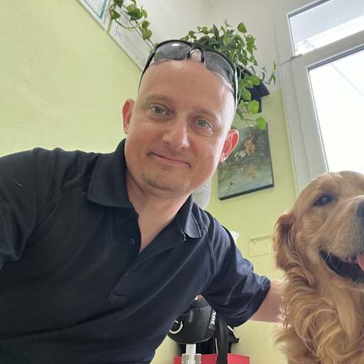 Profile image for pet sitter Francesco