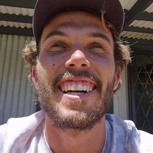 Profile image for pet sitter Kyle