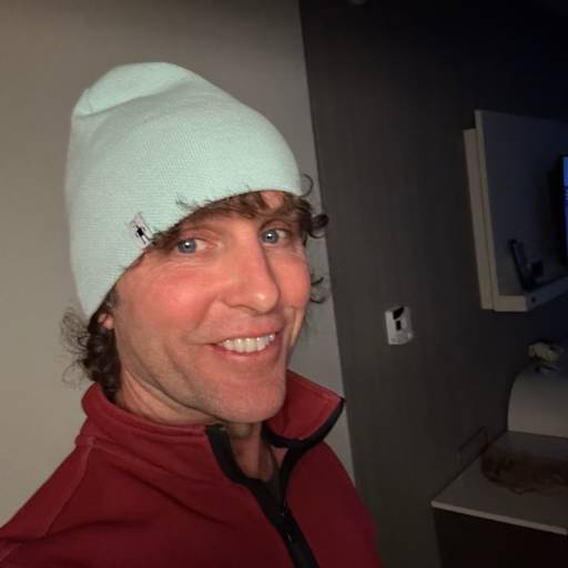 Profile image for pet sitter Dane