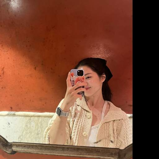 Profile image for pet sitter kim