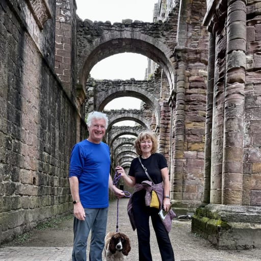 Profile image for pet sitters Inge & John
