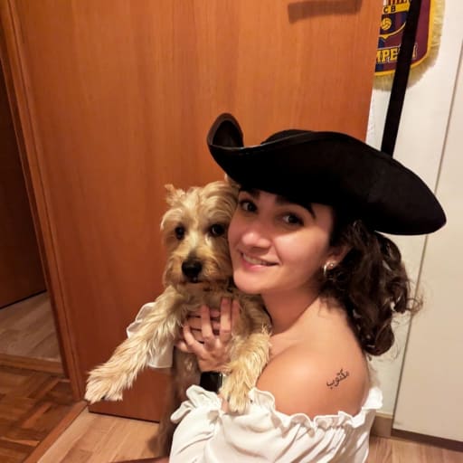 Profile image for pet sitters Amira & Joao Victor