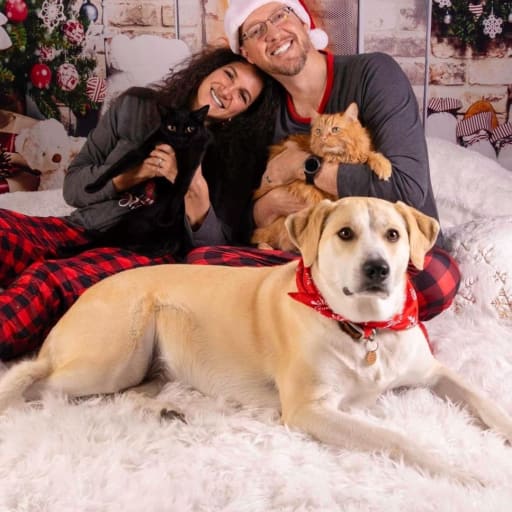 Profile image for pet sitters Nadia & Scott