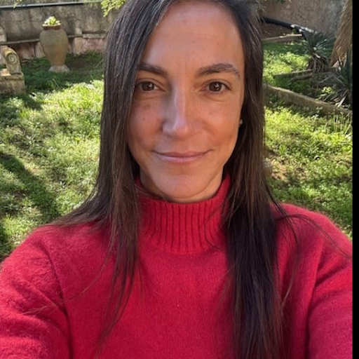 Profile image for pet sitter Mercedes