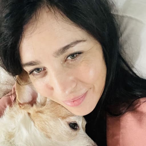 Profile image for pet sitter Christi