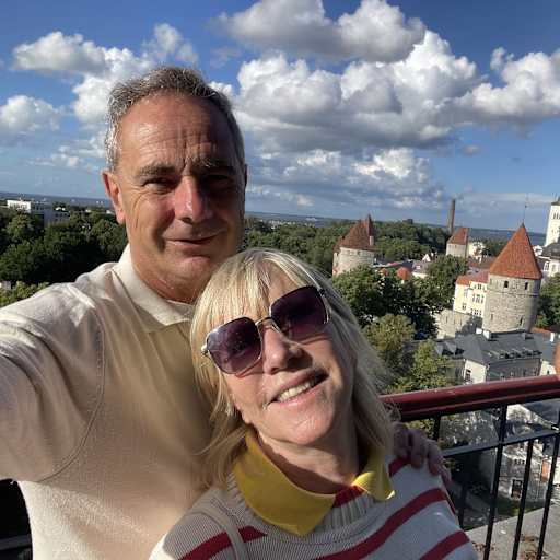 Profile image for pet sitters Jenny & Neil