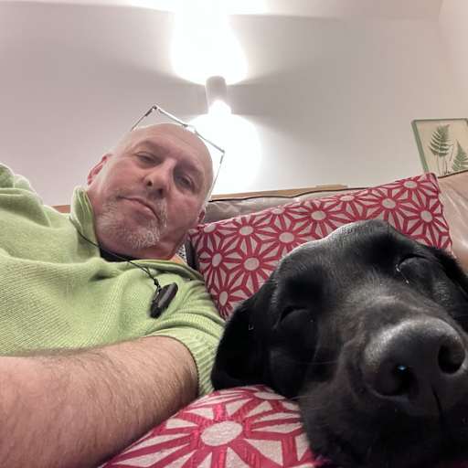 Profile image for pet sitters Damian & Sophie