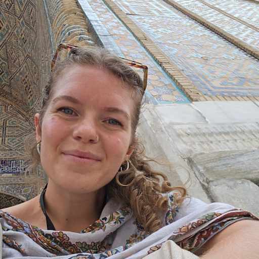 Profile image for pet sitter kelsi