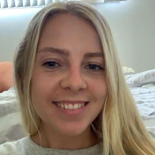 Profile image for pet sitter Karoline