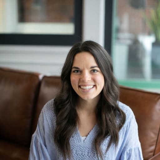 Profile image for pet sitter Amanda