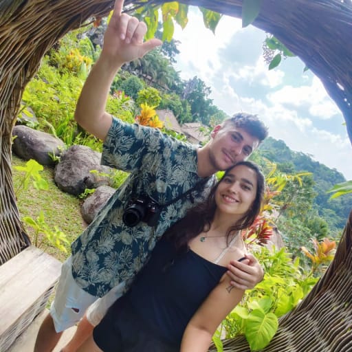 Profile image for pet sitters Paula & Maximiliano