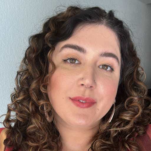 Profile image for pet sitter Andrea