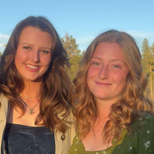 Profile image for pet sitters Halle & Meredith