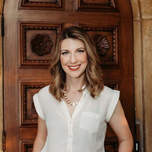 Profile image for pet sitter Alyssa