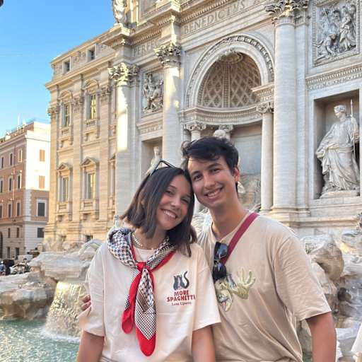 Profile image for pet sitters Lucas & Nicole