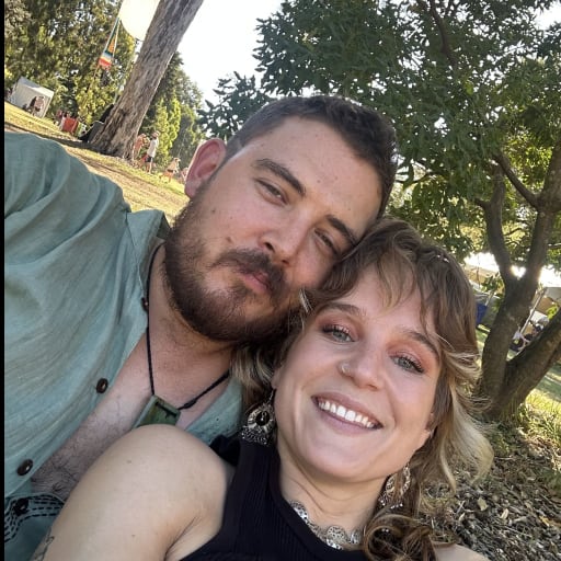 Profile image for pet sitters Gina & Julian