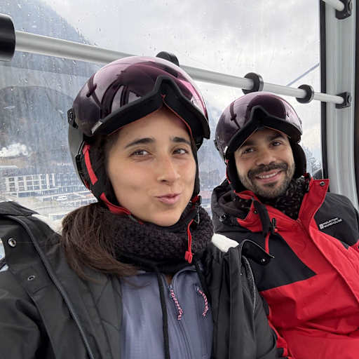 Profile image for pet sitters lucia & Jorge