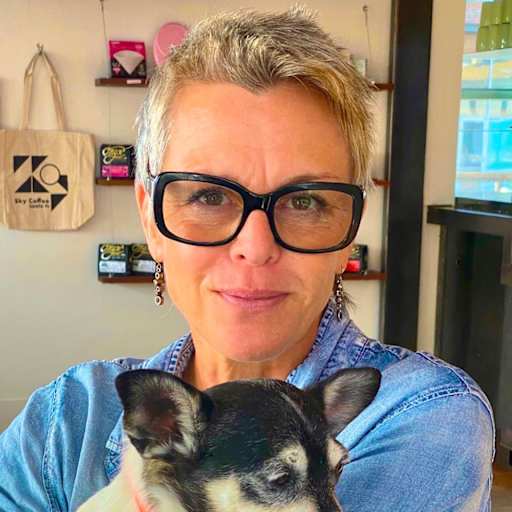 Profile image for pet sitter KAIA