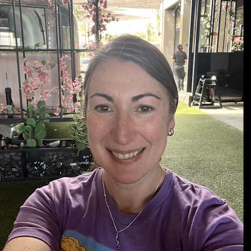 Profile image for pet sitters Michelle & Andrew