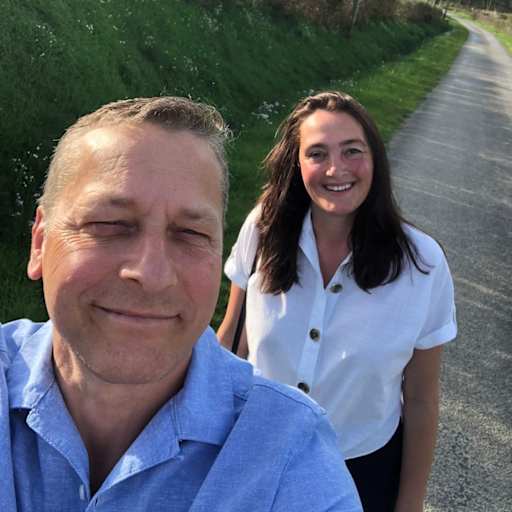 Profile image for pet sitters Dawn & Dean