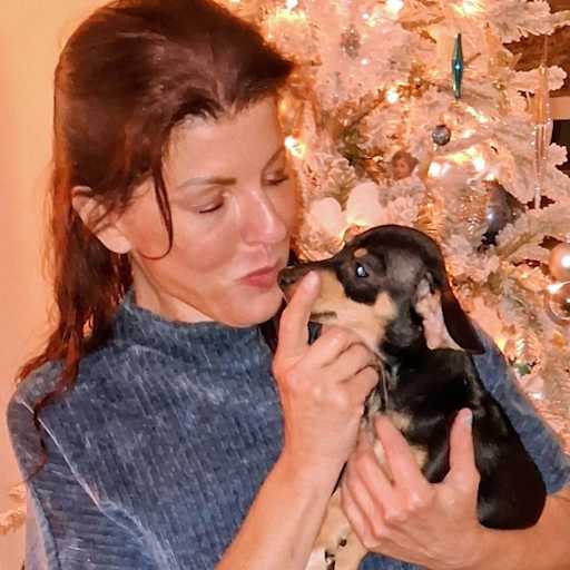 Profile image for pet sitter Glenda