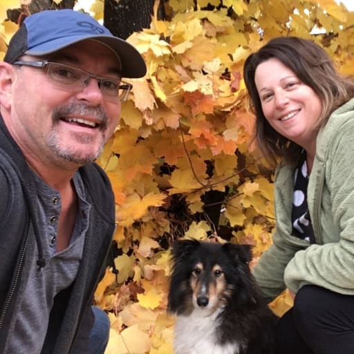 Profile image for pet sitters Cecelia & Greg 