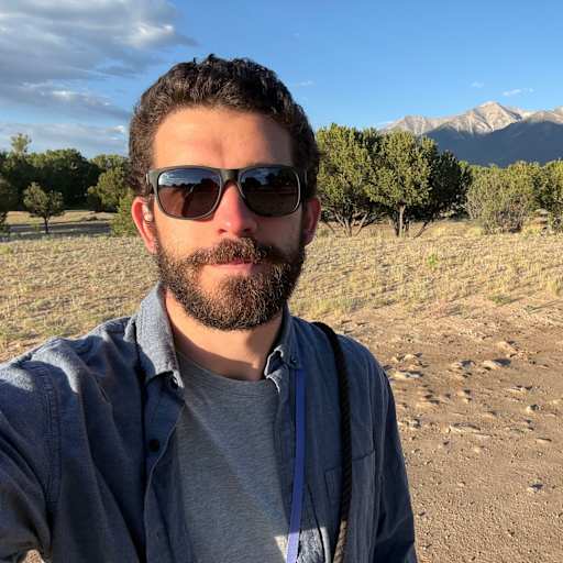 Profile image for pet sitter Aidan