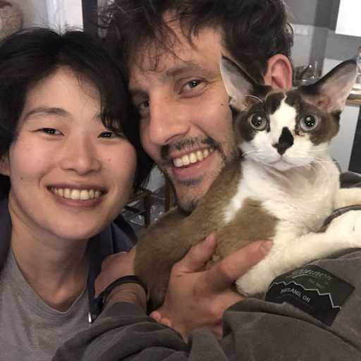 Profile image for pet sitters Jesse & Rie