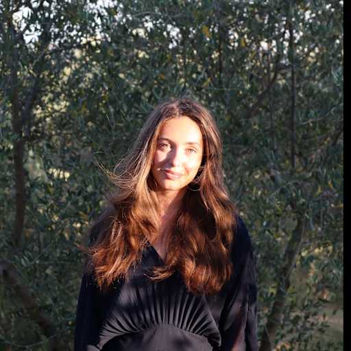 Profile image for pet sitter Louise
