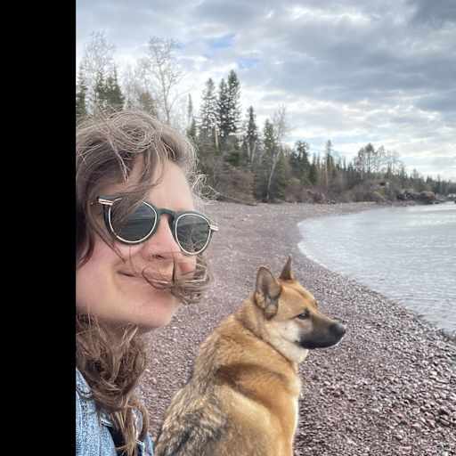 Profile image for pet sitter Lenna