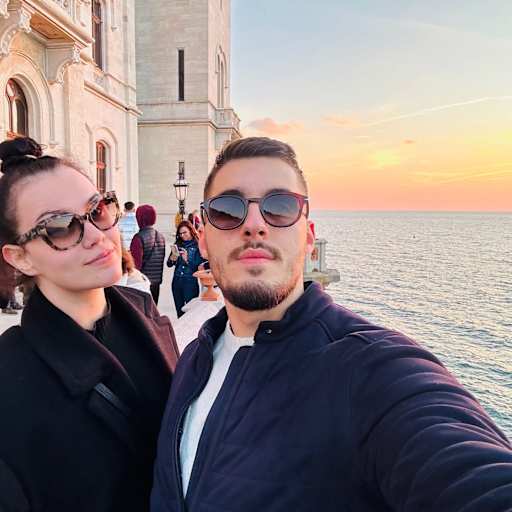 Profile image for pet sitters Karla & Anton