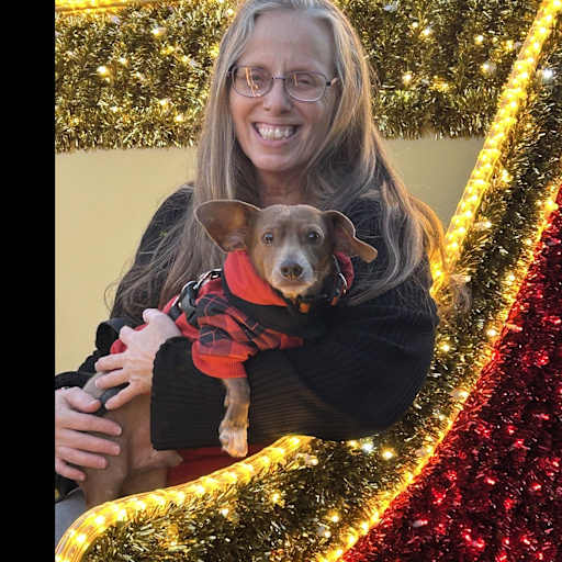 Profile image for pet sitter Selene