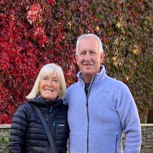 Profile image for pet sitters andrea & Andy