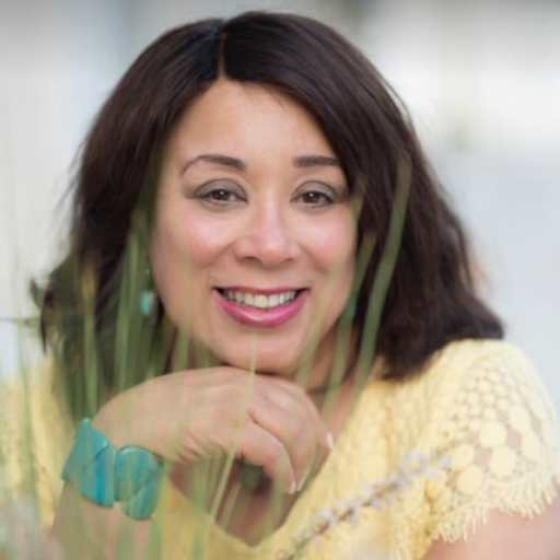 Profile image for pet sitter Lori