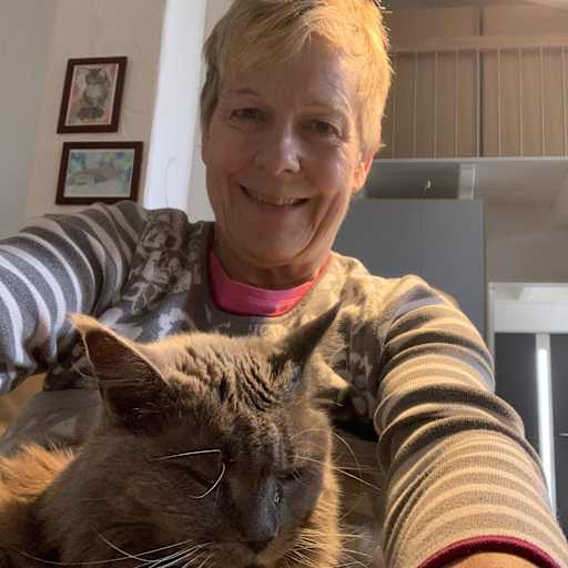 Profile image for pet sitter GabriELe