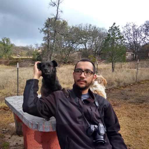 Profile image for pet sitter Luis