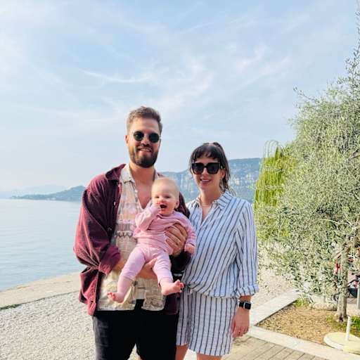 Profile image for pet sitters Philippa & Ed