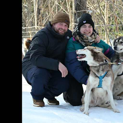Profile image for pet sitters Amélie & Robin