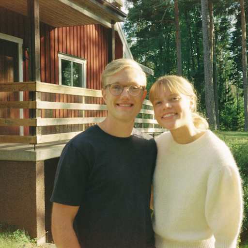 Profile image for pet sitters Hanna & Milton
